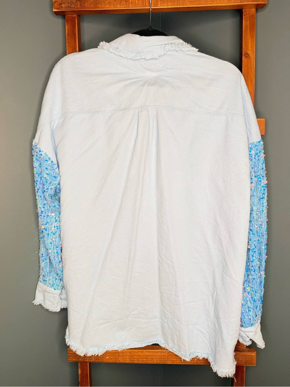 CHICME Oversized Sequin Denim Shacket Jacket Light Blue Raw Hem Button Front - Picture 7 of 10